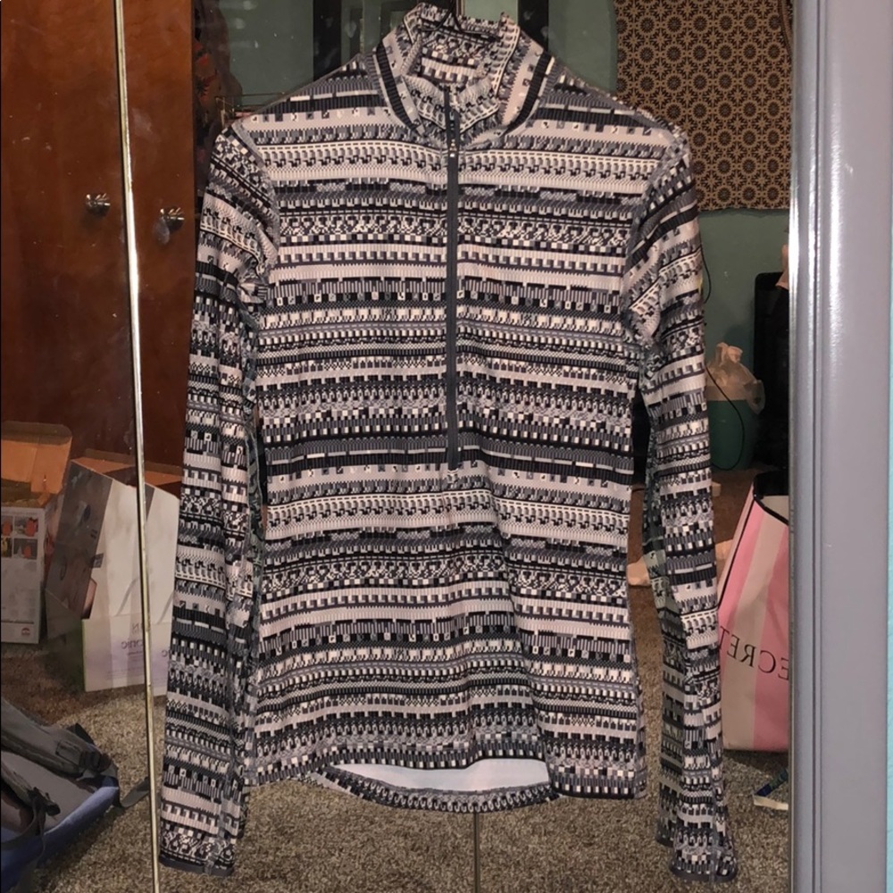 Nike fleece-lined fitted half zip